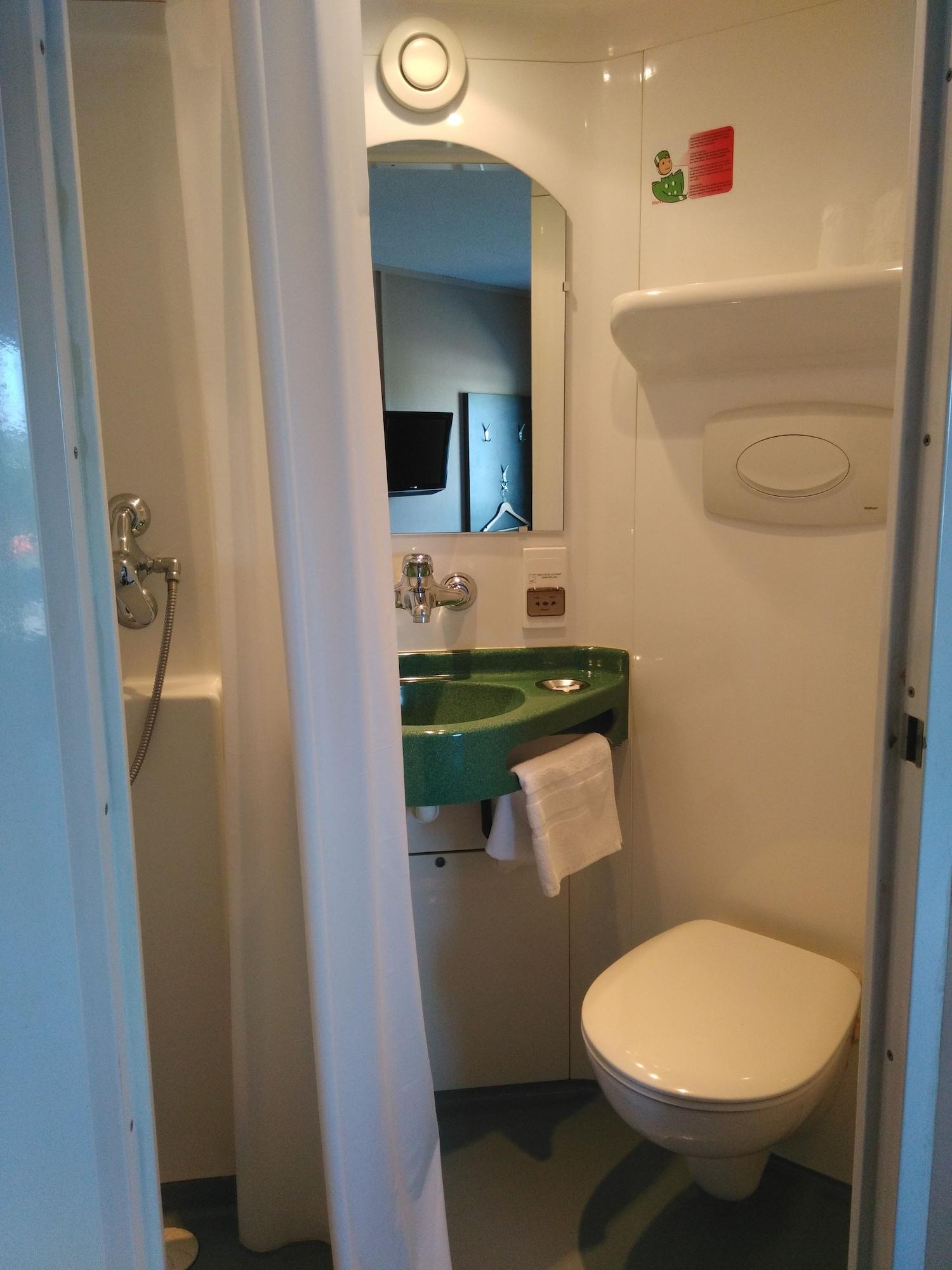 Fasthotel Le Mans Nord Fh Confort Saint-Saturnin  Exteriör bild